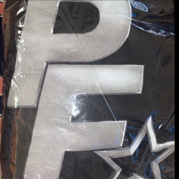 PINKFLAMINGOUSA Black Sweatshirt NWT - Picture 3 of 4